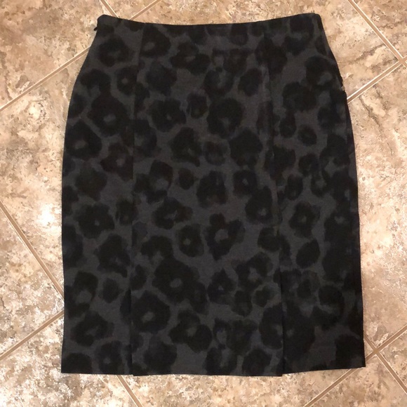 Michael Kors Pencil Skirt - Picture 2 of 4